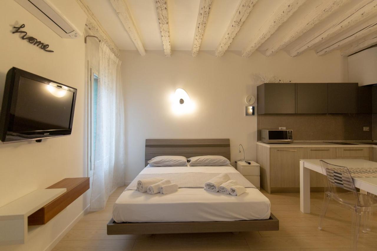 Вилла " Casa Savonarola " Centro Storico Падуя Экстерьер фото