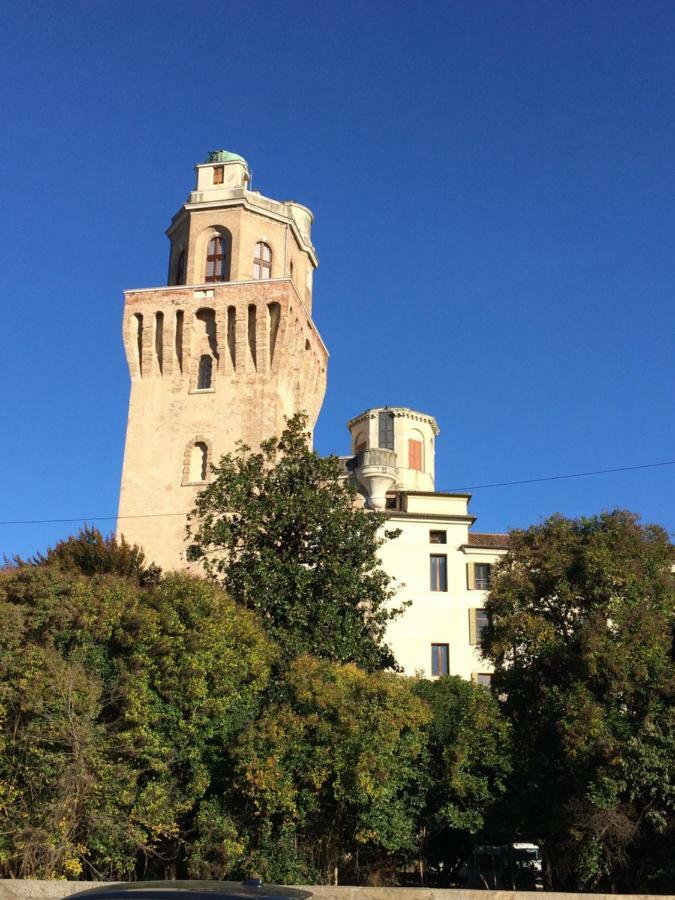 Вилла " Casa Savonarola " Centro Storico Падуя Экстерьер фото