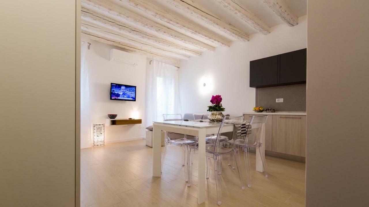 Вилла " Casa Savonarola " Centro Storico Падуя Экстерьер фото